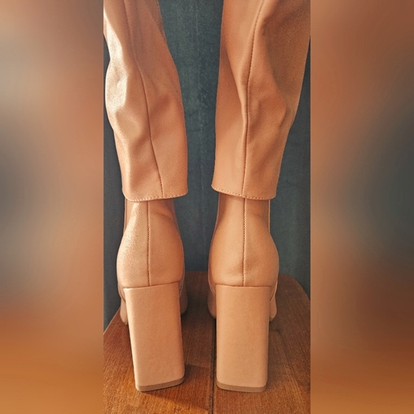Stunning Fold Over Wrapped Knee High Heeled Boots Sz 8.5 NWOT - Picture 2 of 8